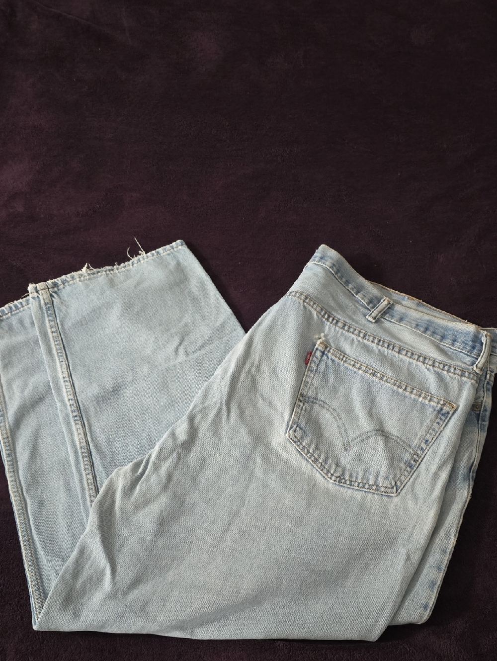 Levis 550 Light Wash Denim Jeans